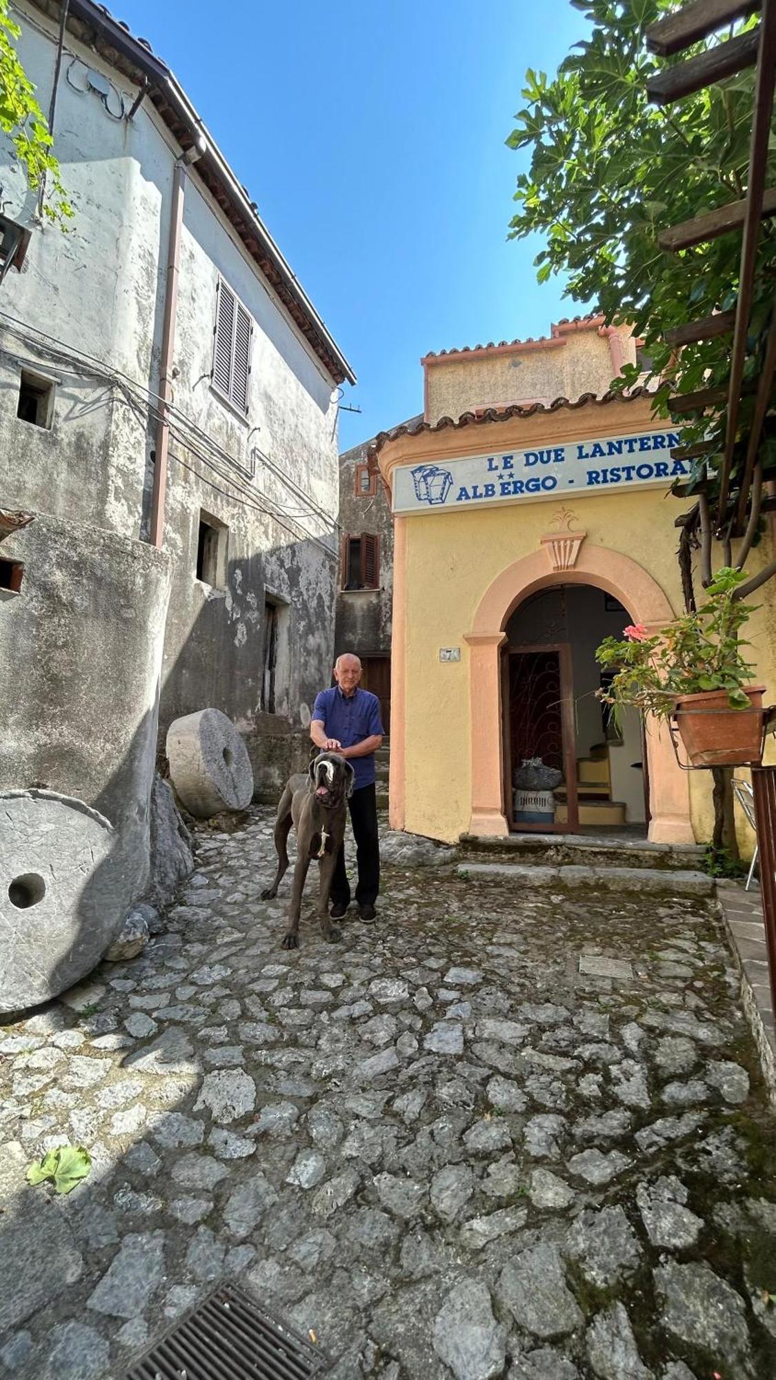 Hotel Le Due Lanterne Aieta Exterior foto