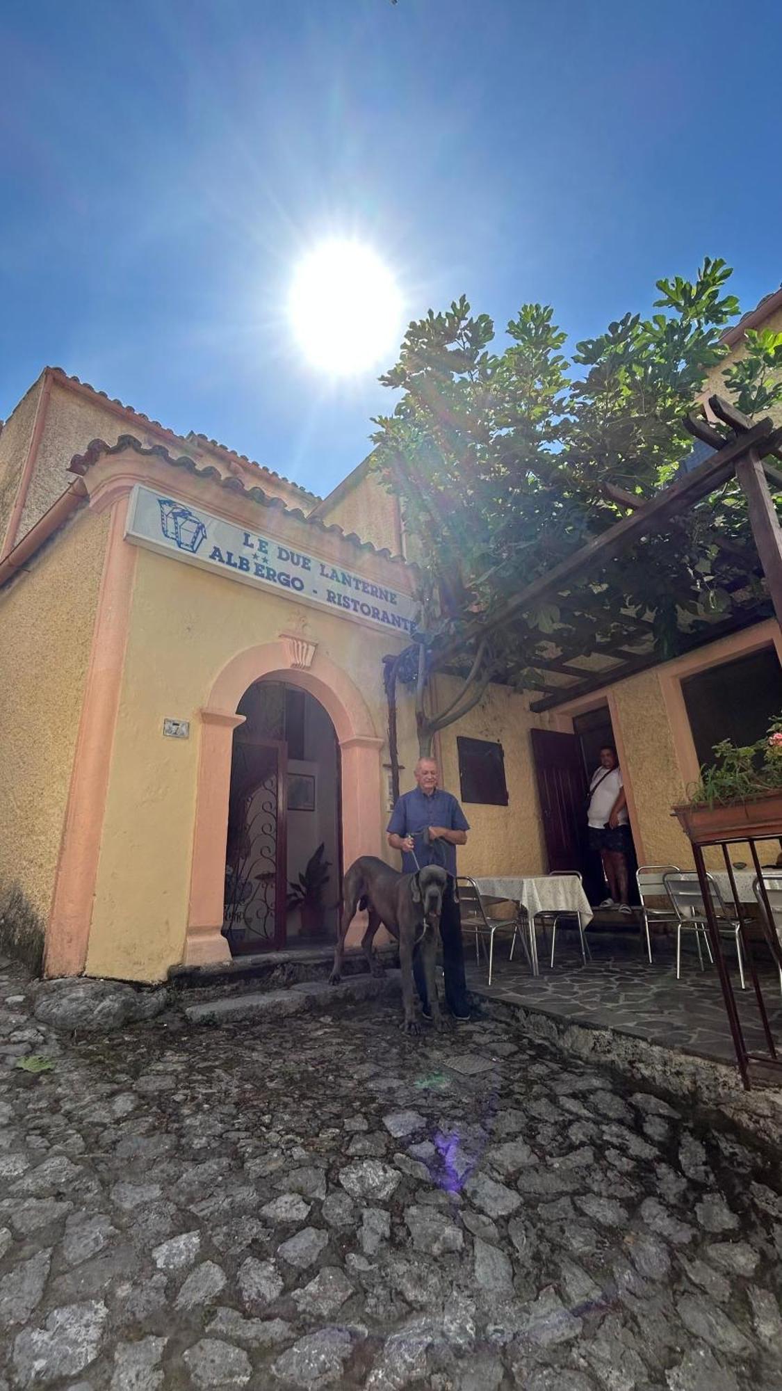 Hotel Le Due Lanterne Aieta Exterior foto